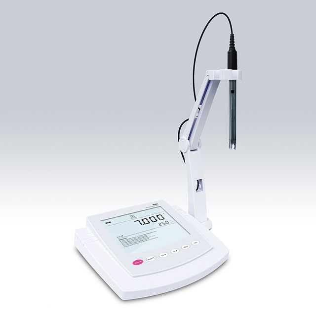 PH920 Precision pH/mV/ORP/Temp Meter